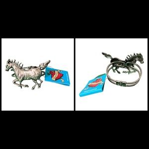Wired Heart horse theme silver tone bangle bracelet